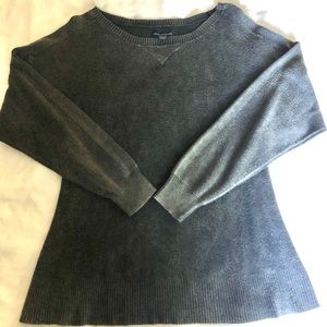 American Eagle Fitted Sweater